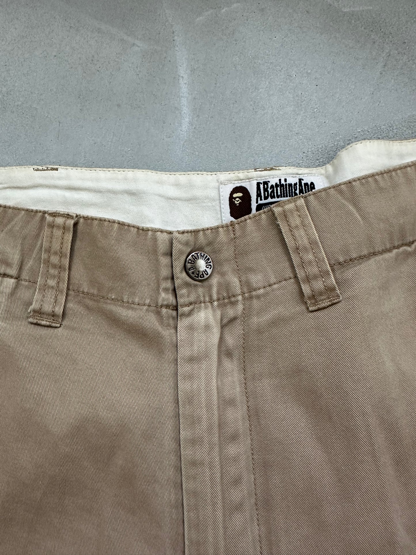 Bape shorts beige