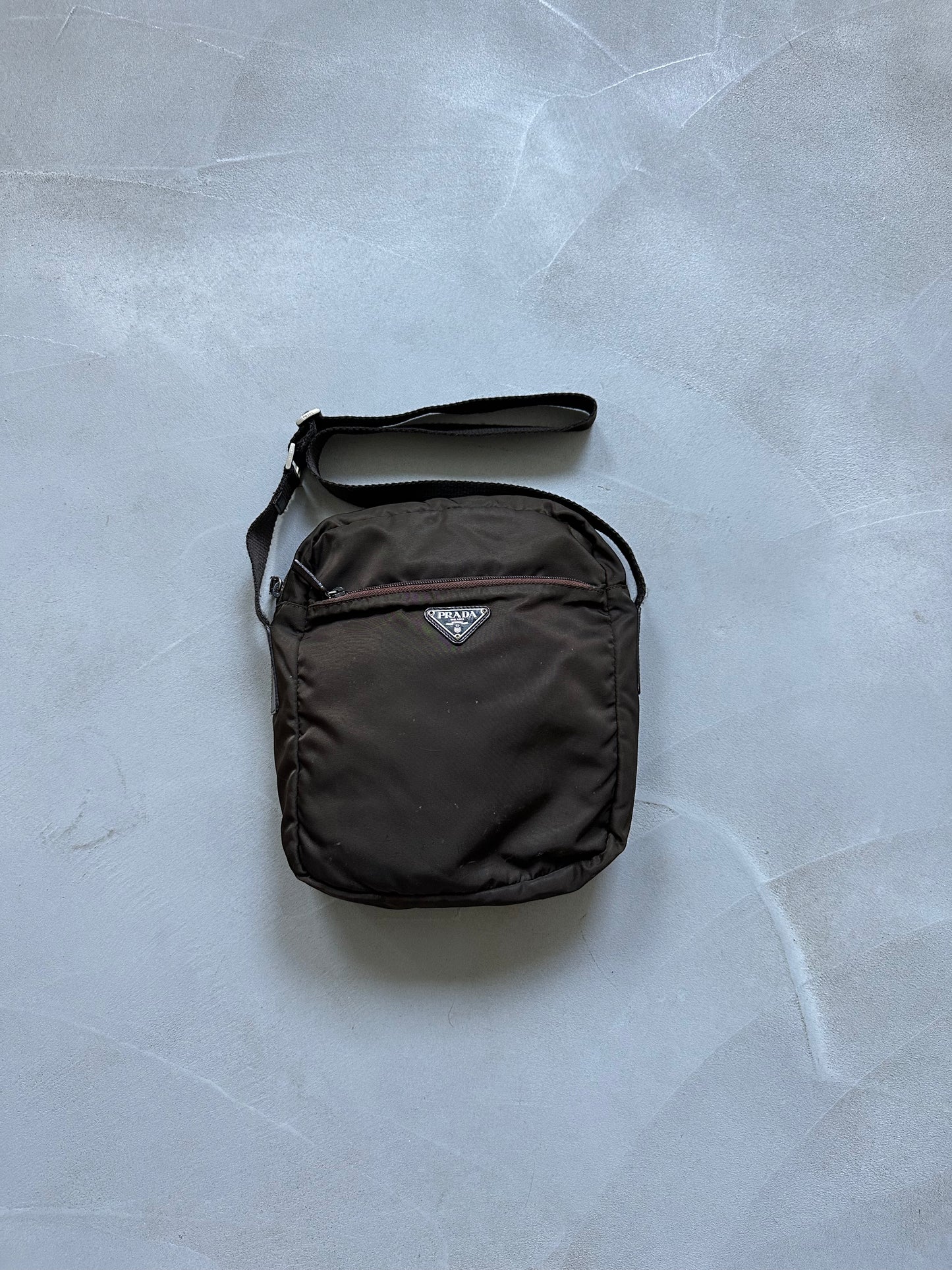 Prada shoulderbag brown