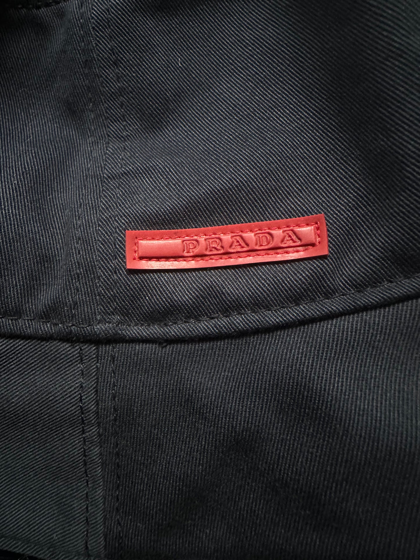 Prada buckethat navy