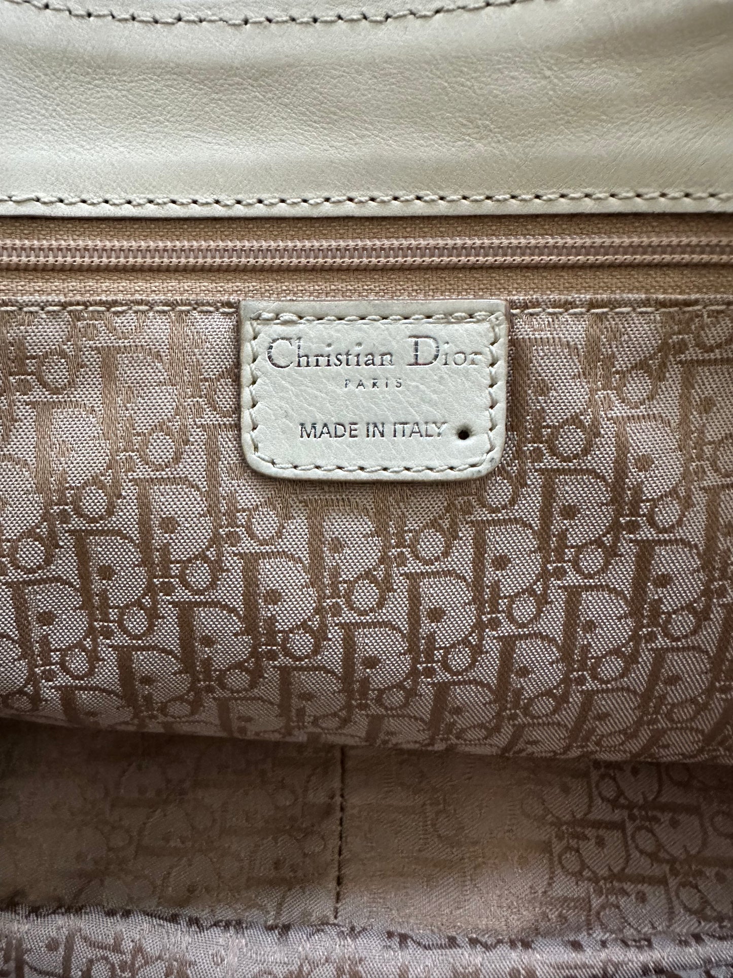 Chirstian Dior bag cream white