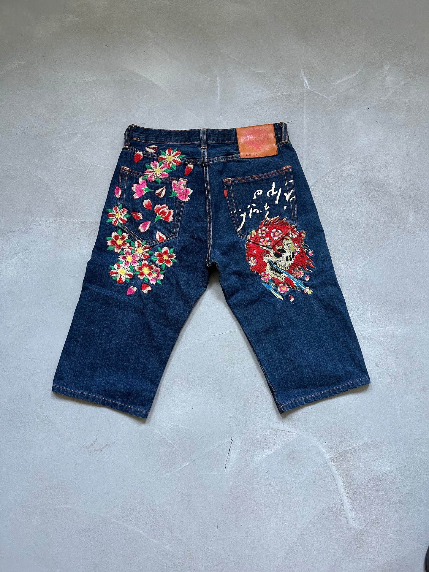Ed Hardy jorts