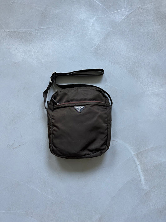 Prada shoulderbag brown