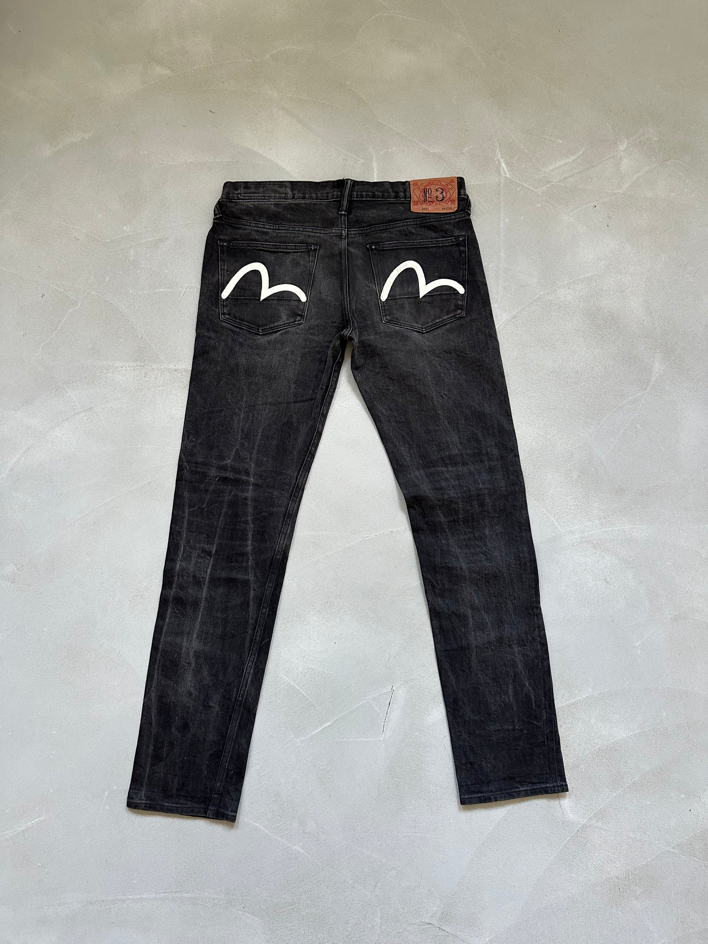 Evisu tiger print black